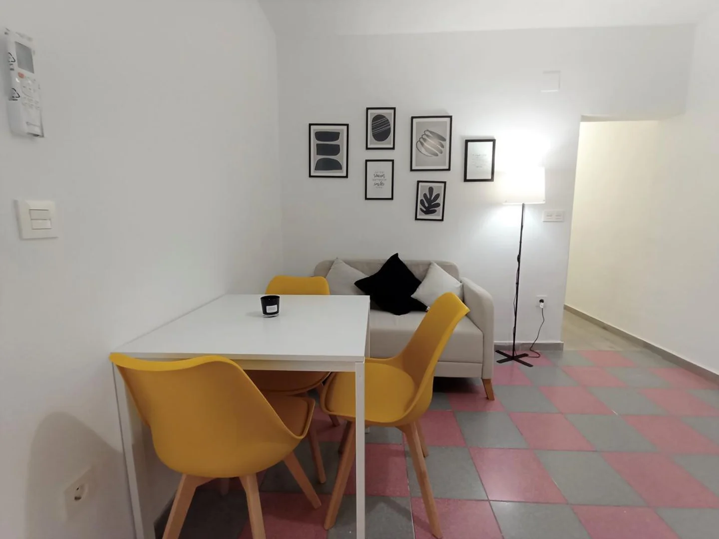 Studentenfreundliches Zimmer in  mit modernen Annehmlichkeiten