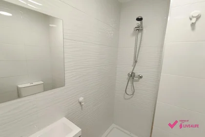 Quarto compartilhado em Calle Michel Fort, 102, esc. 9 4º I 2, imagem 33 de 34