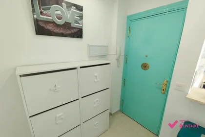 Quarto compartilhado em Calle Michel Fort, 102, esc. 9 4º I 2, imagem 34 de 34