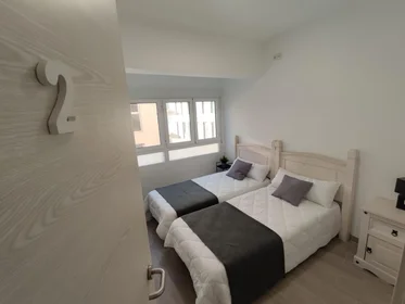 Habitación compartida en Carrer Girona, 33, esc. 0 4º C - 2, imagen 30 de 40