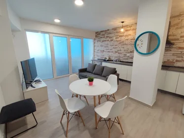 Habitación compartida en Carrer Girona, 33, esc. 0 4º C - 2, imagen 37 de 40