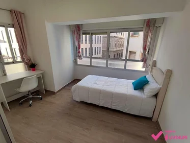 Habitación compartida en Carrer Girona, 33, esc. 0 4º C- 3, imagen 40 de 40