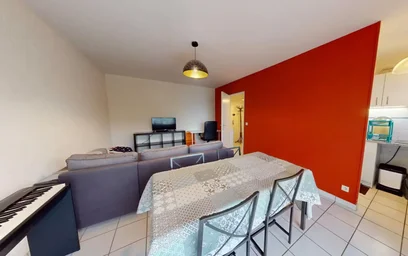 Logement entier à Rue Paul Doumer, image 3 de 10