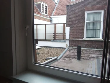 Dairenin tamamı konumu Voorstraat, Centrum, 1 3 görüntüsü