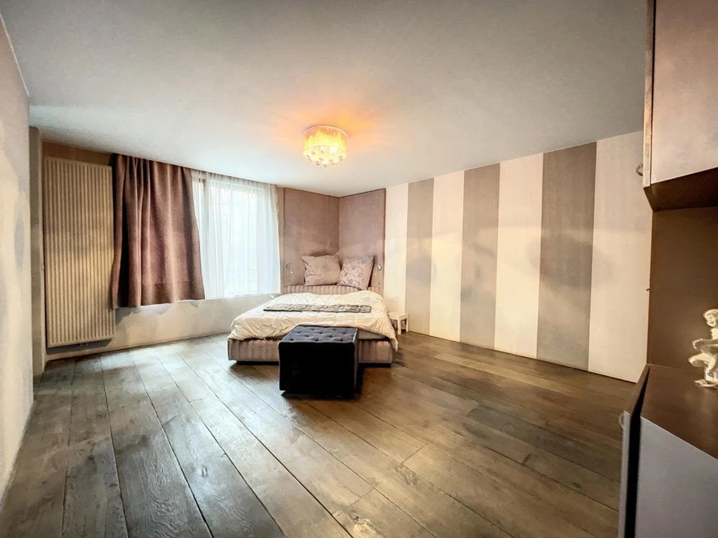 Bruxelles/brussel içinde 2 yatak odalı konaklama