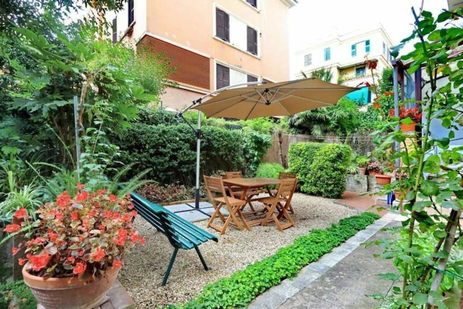 Studio for 2 people in roma