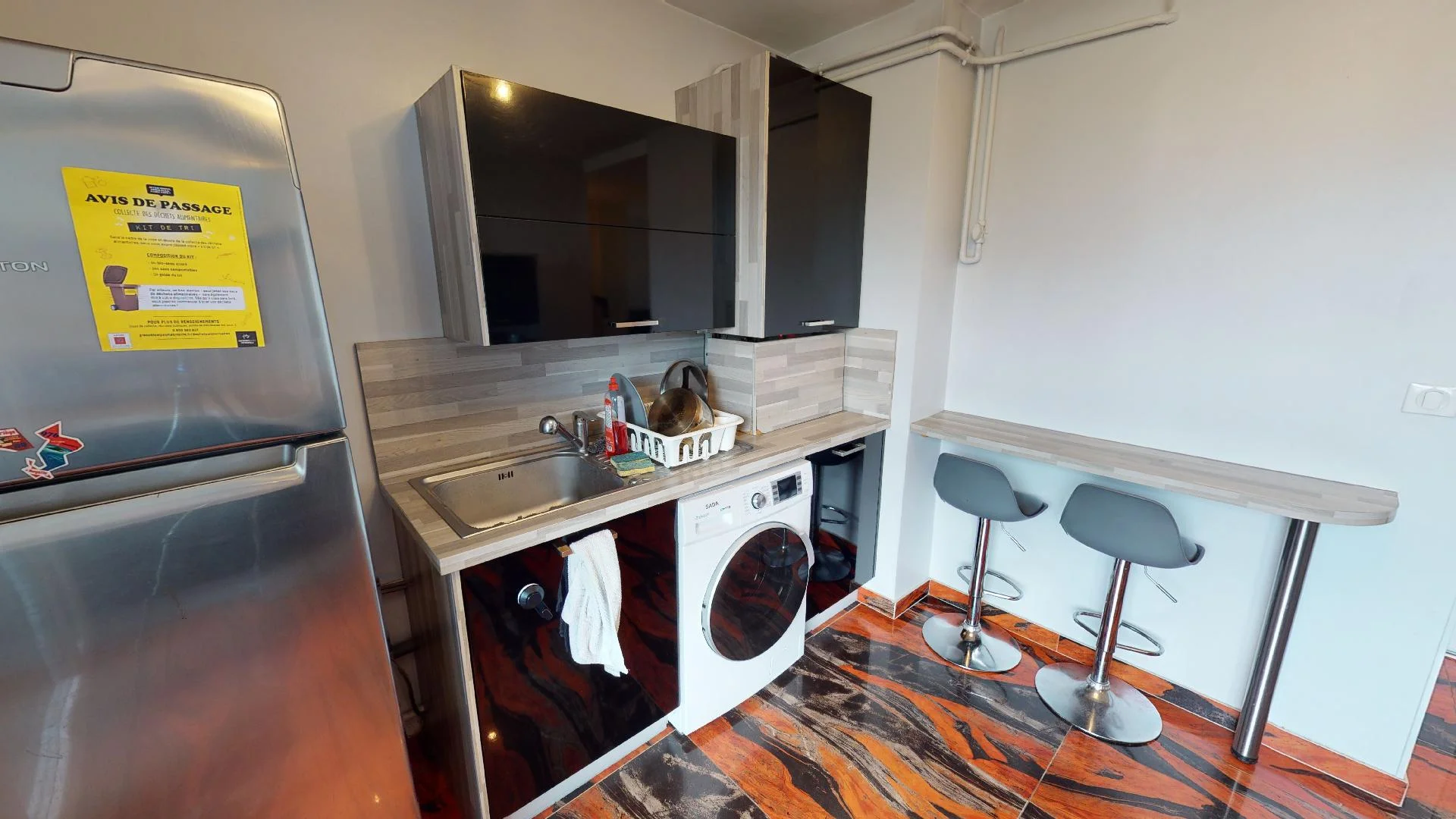 Bright and airy student room with easy university access in 
