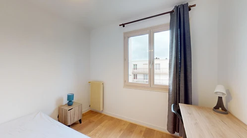 Chambre privée à 18 Rue Frédéric Mistral, Rennes 35200, image 21 de 38
