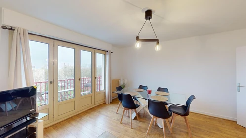 Chambre privée à 18 Rue Frédéric Mistral, Rennes 35200, image 25 de 38