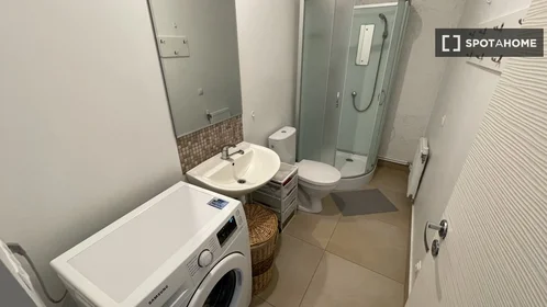 Logement entier à Trijādības iela, image 9 de 19