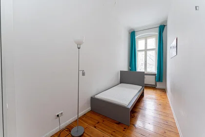 Private room at Bornholmer Str., image 1 of 15