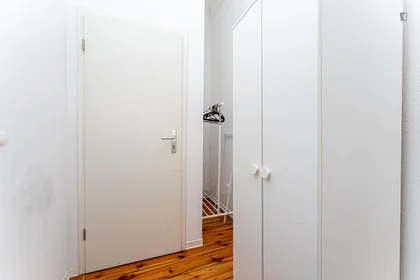 Private room at Bornholmer Str., image 15 of 15