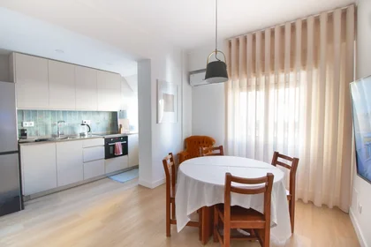 Appartamento intero in Rua Doutor Coelho de Melo 15, immagine 1 di 10