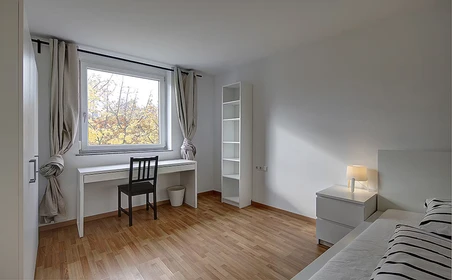 Quarto barato em Stuttgart