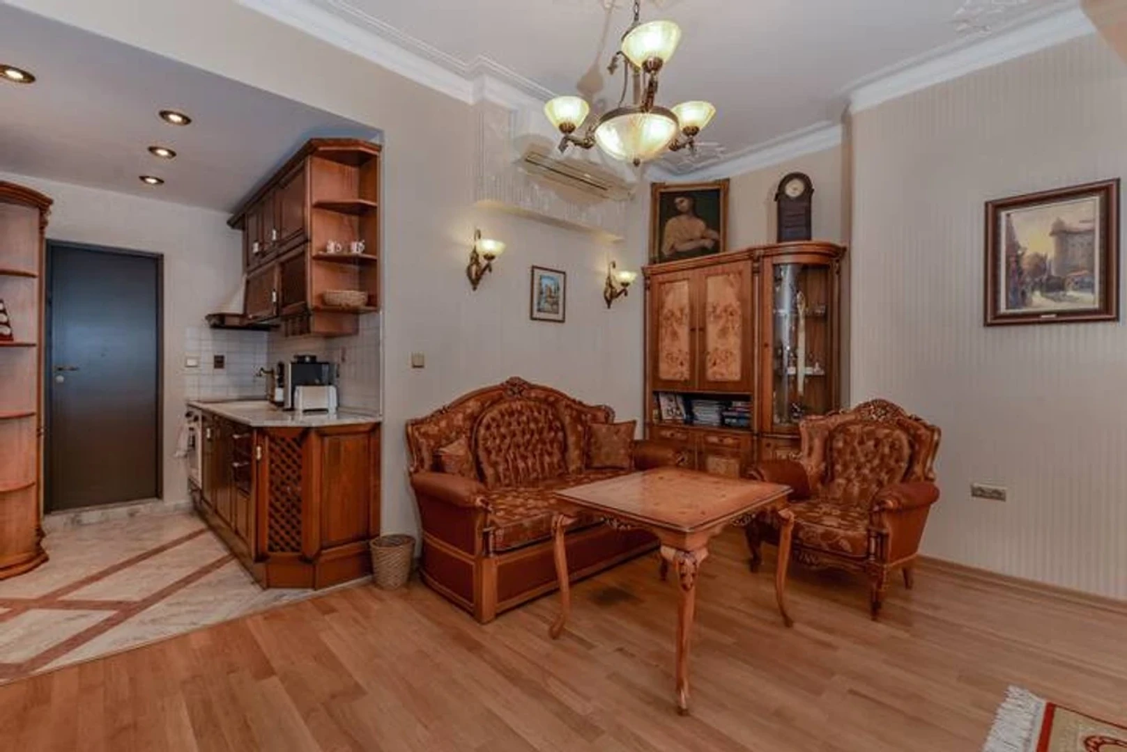 W pełni umeblowane mieszkanie w Sofia