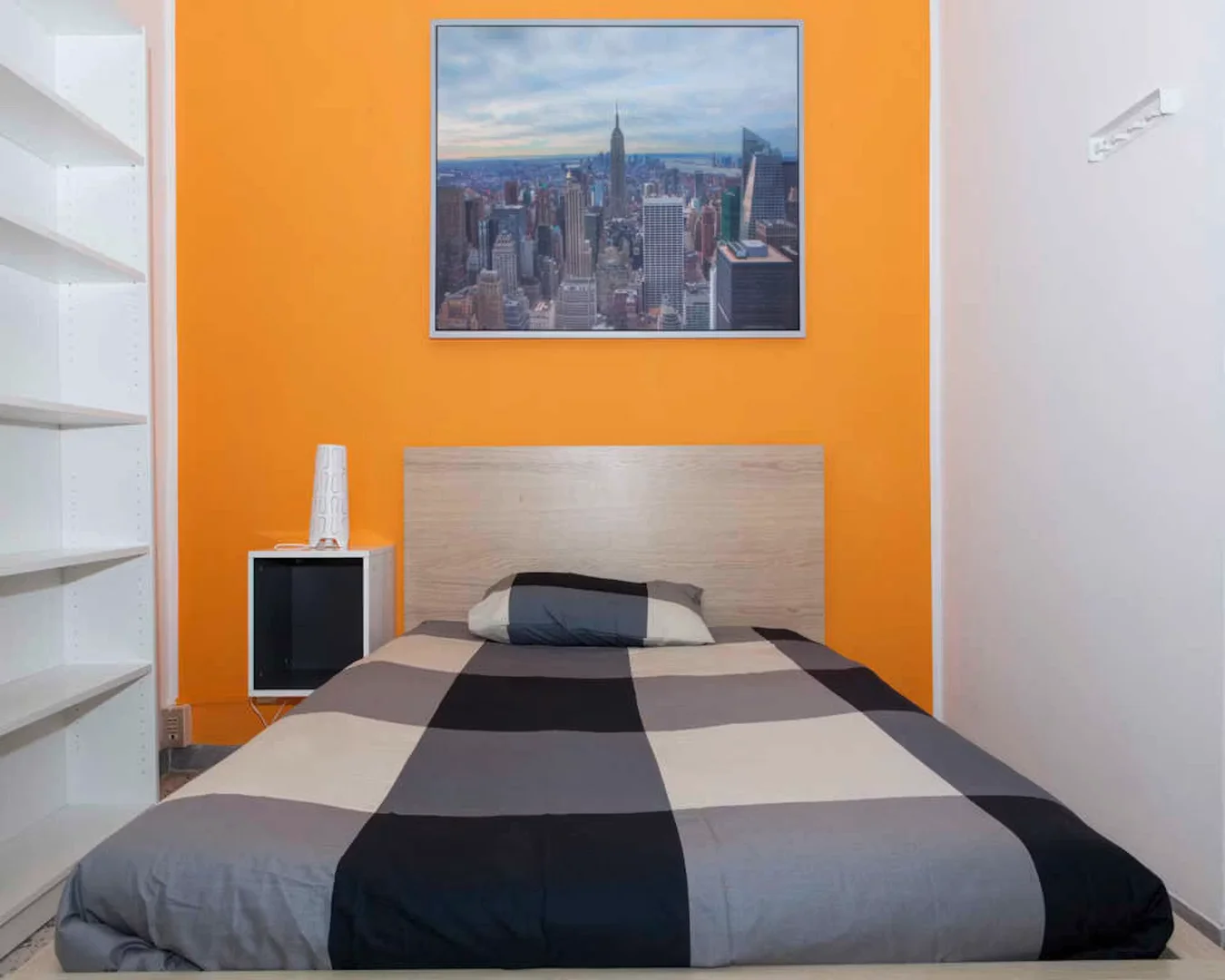Chambre à louer dans un appartement d'étudiant à , entièrement meublée