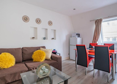 Two bedroom accommodation in Aberdeen