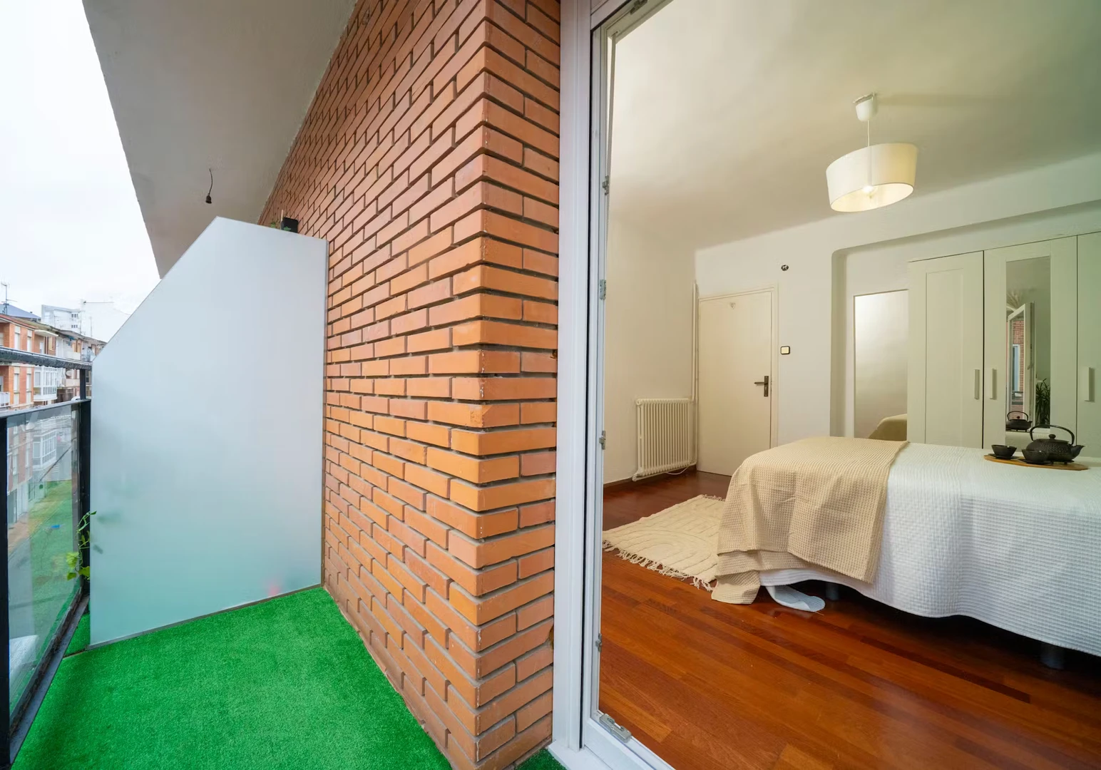 Chambre à louer dans un appartement en colocation à Ponferrada