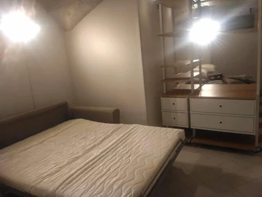 Habitación en alquiler con cama doble Bologna