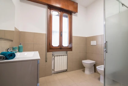 Private room at Via Silvio Trentin, image 7 of 14
