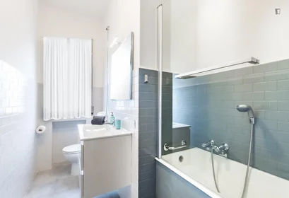 Habitación privada en Via Giosuè Carducci, imagen 5 de 11