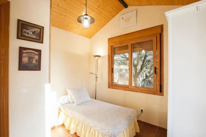 Accommodation with 3 bedrooms in Colmenarejo