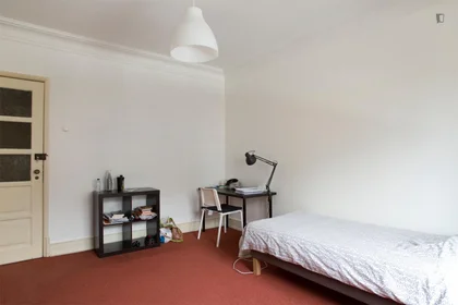 Private room at Avenida São joão de Deus, image 2 of 49