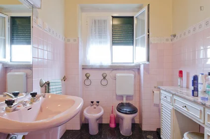 Private room at Avenida São joão de Deus, image 22 of 49