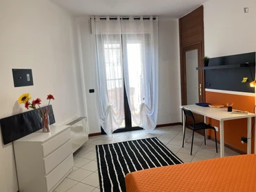 Quarto para alugar num apartamento partilhado em Pescara