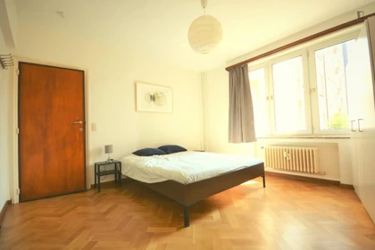 Alojamiento de 2 dormitorios en Bruxelles/bruselas