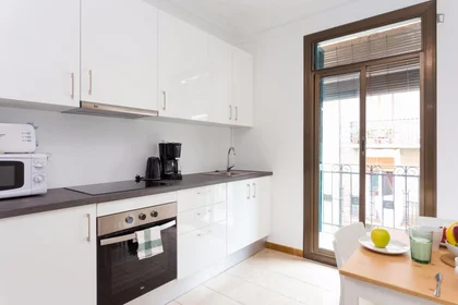 Privatzimmer in der Carrer d'Elkano, bild 6 von 17
