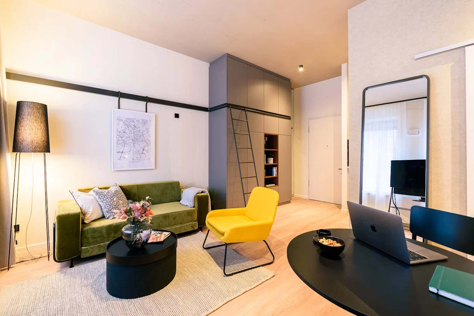 Apartamento totalmente mobilado em Frankfurt