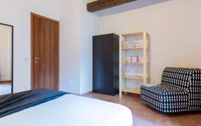 Logement entier à Via Amedeo Avogadro, image 2 de 15