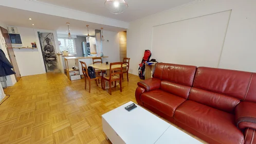 Quarto privado em 88 Boulevard Henri Dunant, imagem 1 de 10
