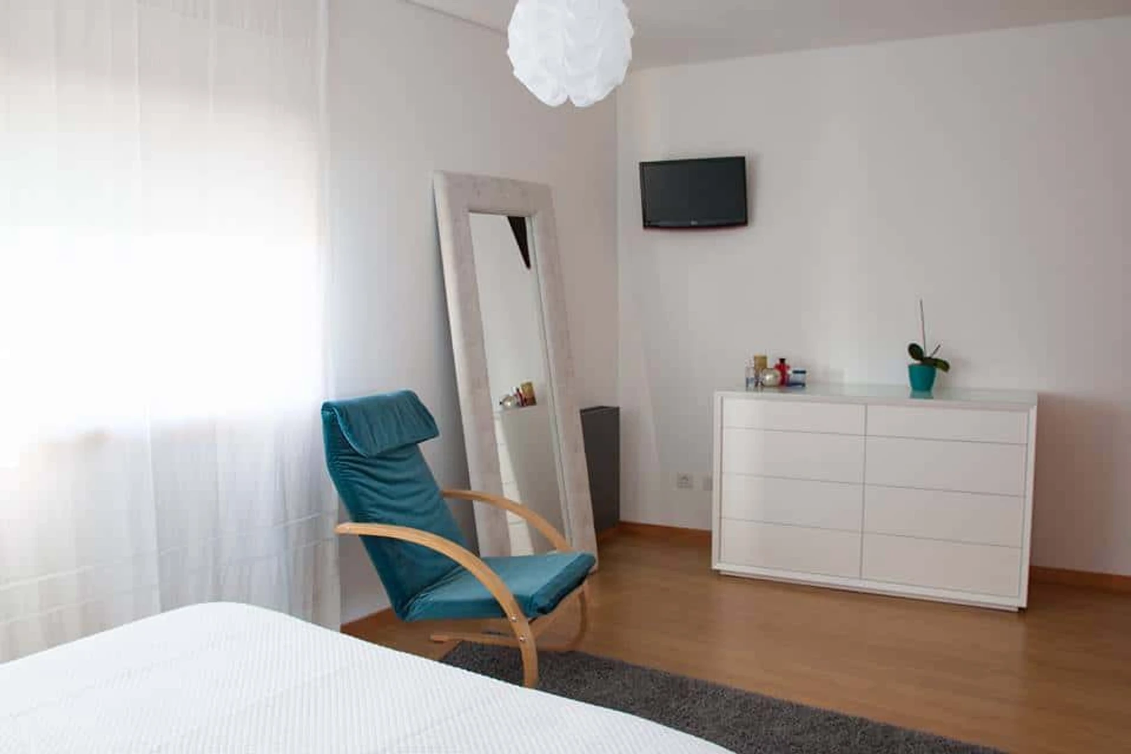 Accommodation with 3 bedrooms in Aveiro