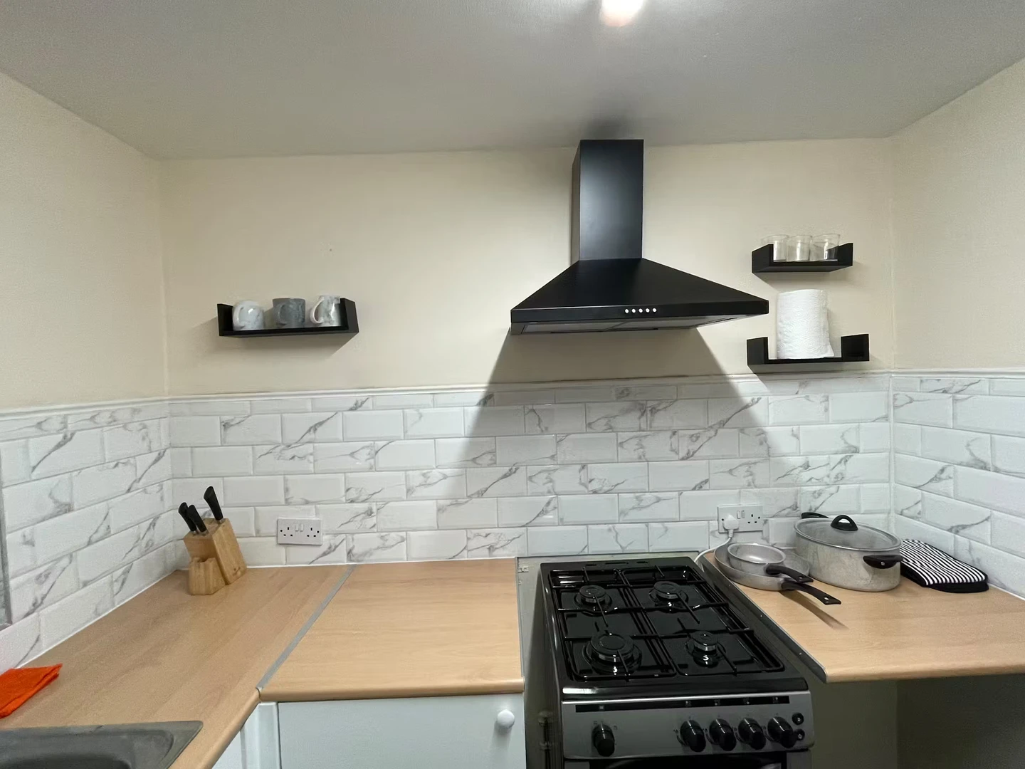 Two bedroom accommodation in Leeds