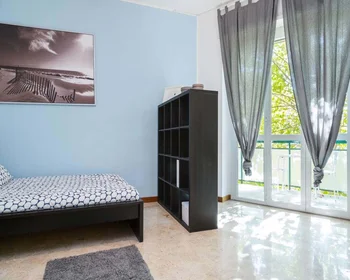 Chambre privée à 13, Via dei Pioppi, Cesano Boscone, Milan, IT, image 12 de 43