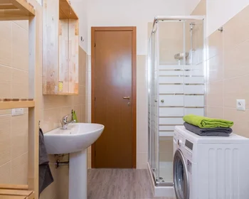 Chambre privée à 13, Via dei Pioppi, Cesano Boscone, Milan, IT, image 33 de 43