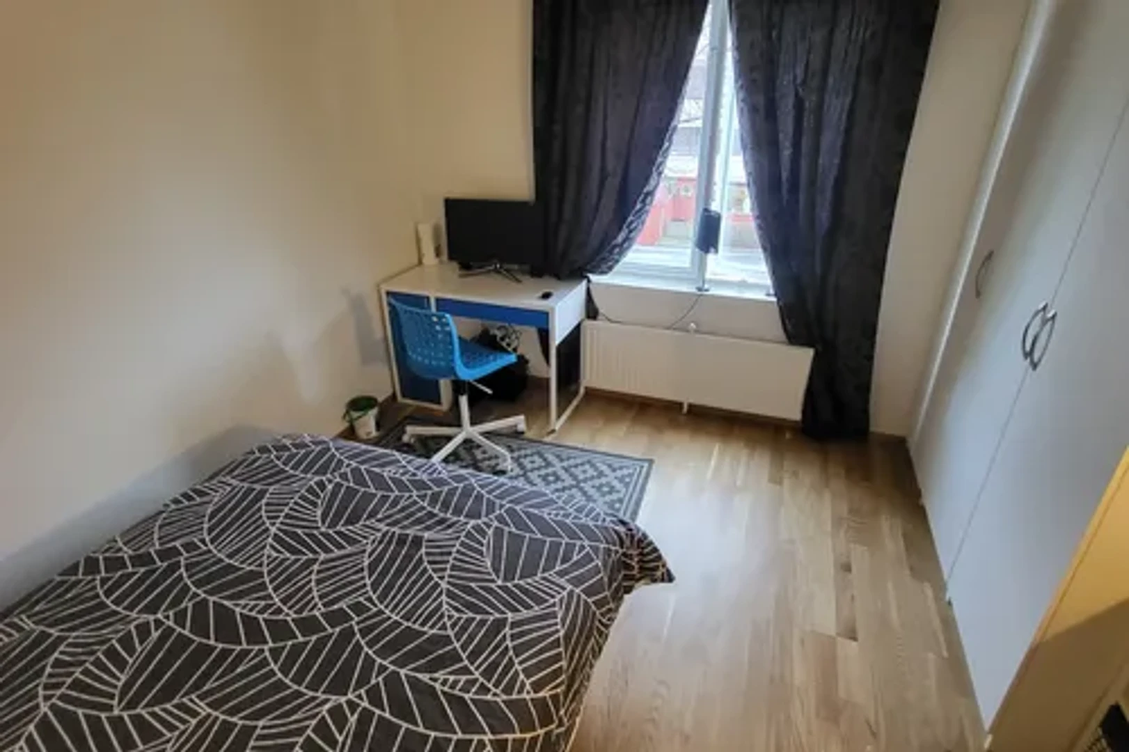 Habitación en alquiler con cama doble Gotemburgo
