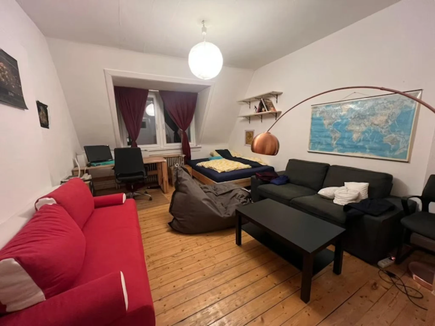 Stanza in affitto in appartamento condiviso a Wiesbaden