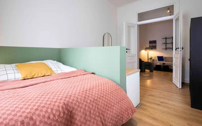 Entire apartment at Rue du Page, Brugmann-Lepoutre, image 1 of 10