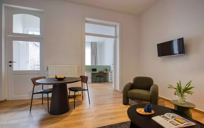 Entire apartment at Rue du Page, Brugmann-Lepoutre, image 5 of 10