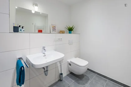 Quarto privado em Georg-Voigt-Straße, imagem 7 de 9