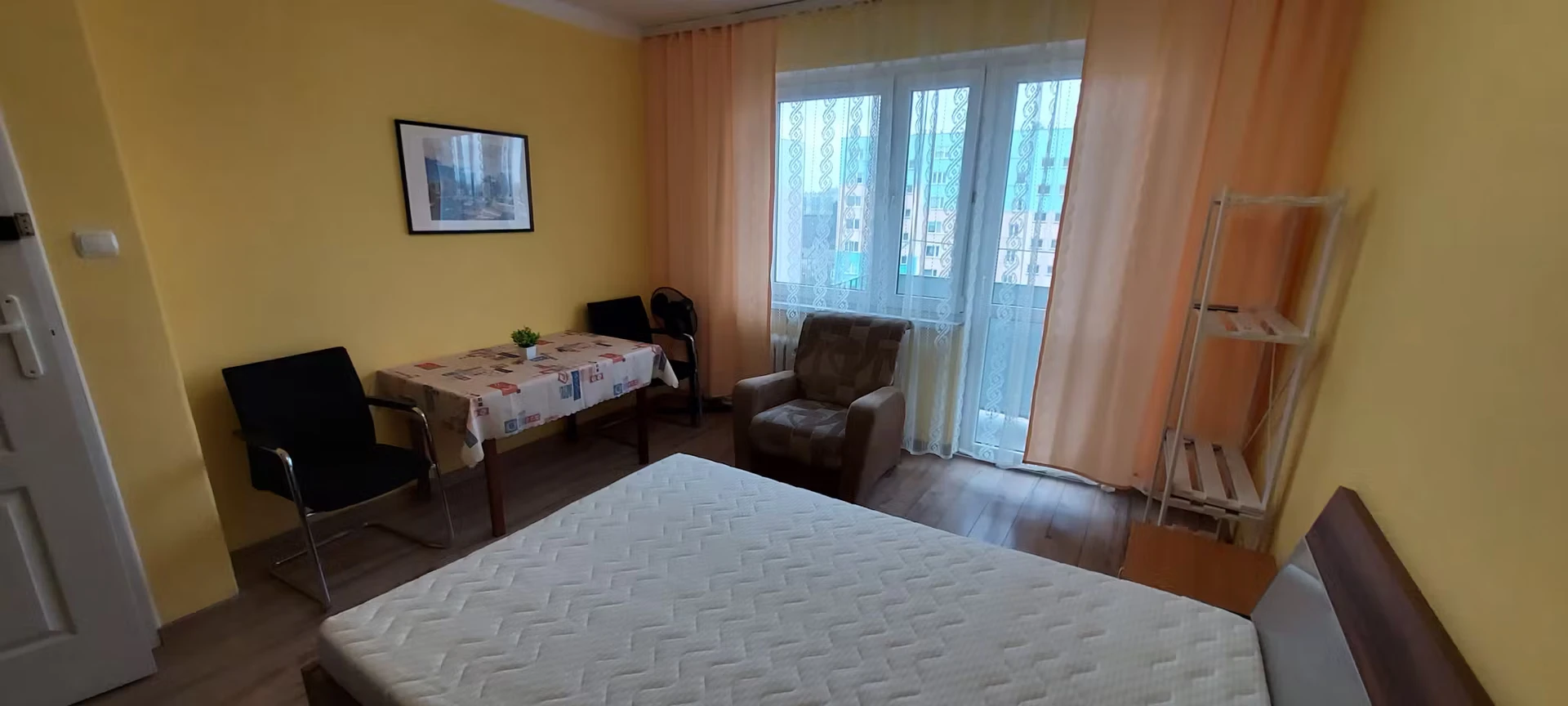Habitación en alquiler con cama doble Rzeszów