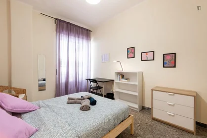 Habitación privada en Via Saverio Costantino, imagen 2 de 15