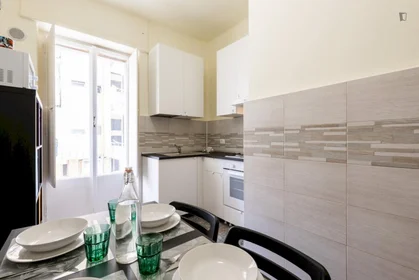 Habitación privada en Via Saverio Costantino, imagen 7 de 15