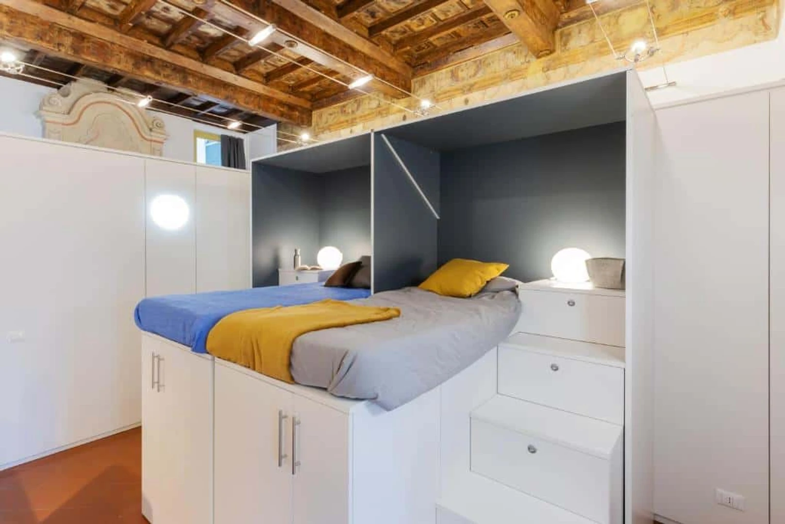Ferrara içinde 3 yatak odalı konaklama