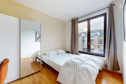 Room for rent with double bed Bruxelles-brussel