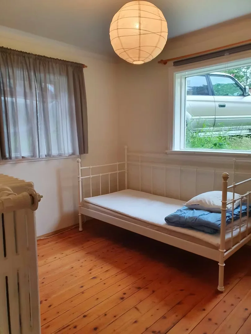 Cozy room for students available in