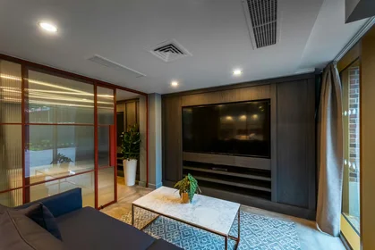 Shared room at 27 – 37 Perth Road Gants Hill London, IG2 6BX, image 8 of 17